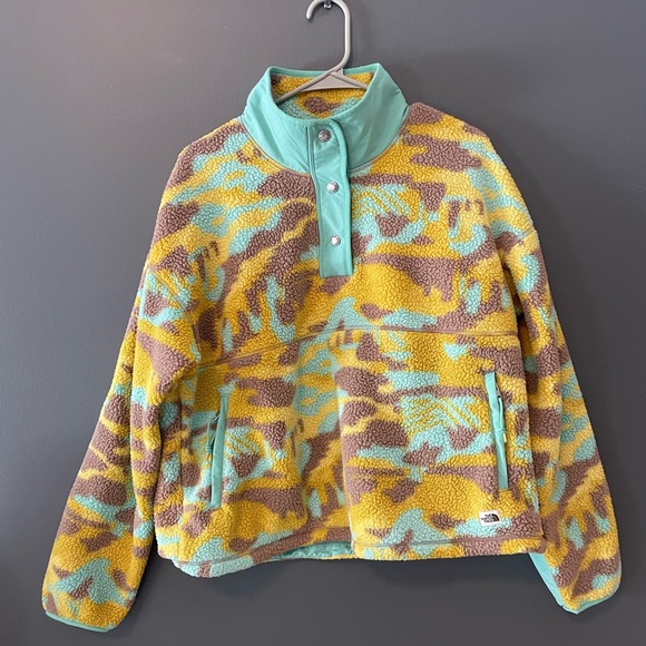 The North Face Tops - North Face New Large Women's Cragmont Fleece Sherpa Jacket Sweater Sweatshirt